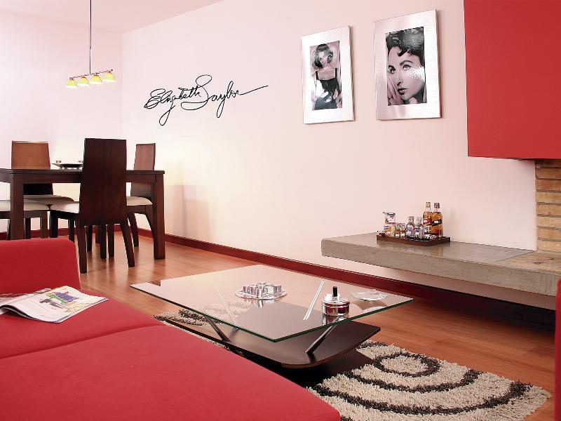 Hotel Celebrities Suites Богота Экстерьер фото
