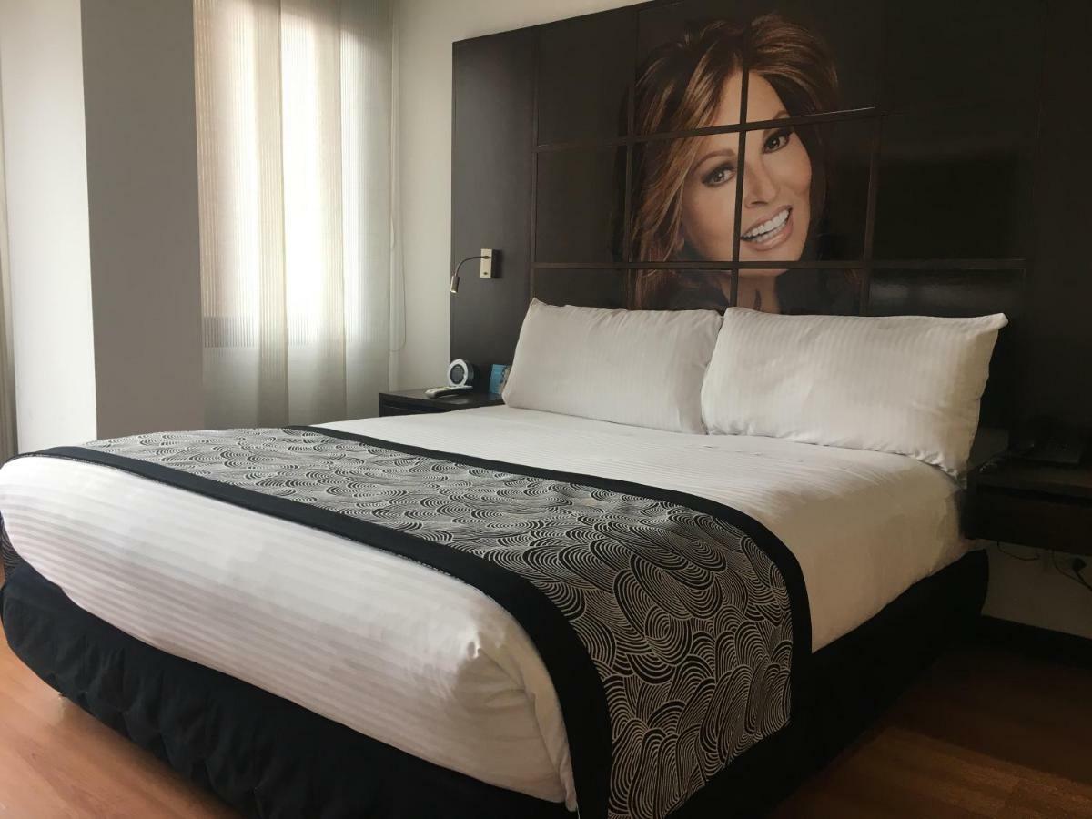 Hotel Celebrities Suites Богота Экстерьер фото