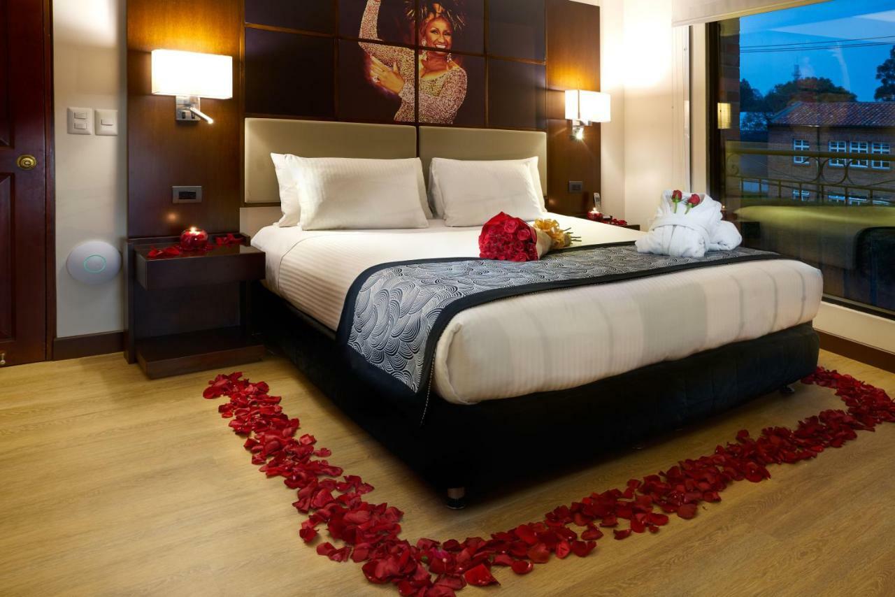 Hotel Celebrities Suites Богота Экстерьер фото